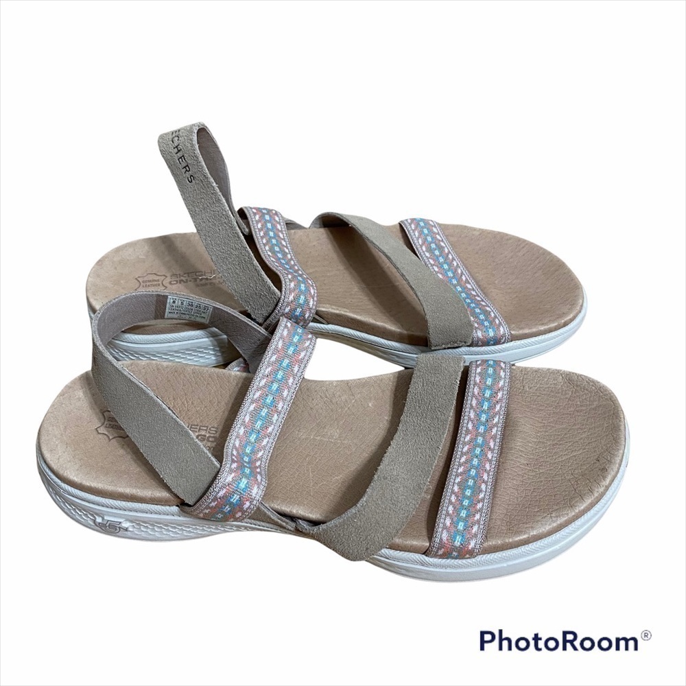 Skechers Tan Leather Aztec Print Sandals 8 Women’s